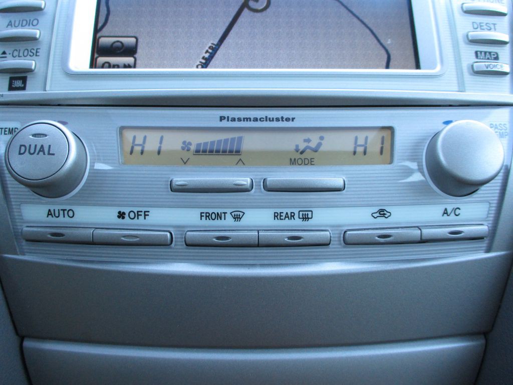 2011 Toyota Camry Image 38