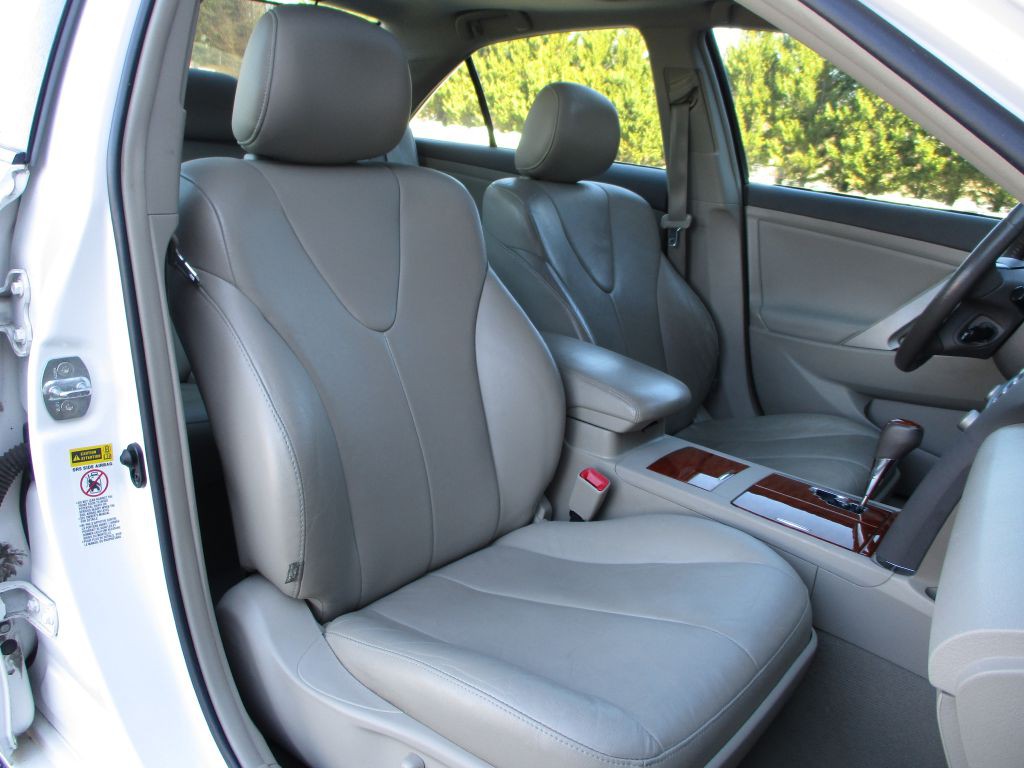 2011 Toyota Camry Image 49