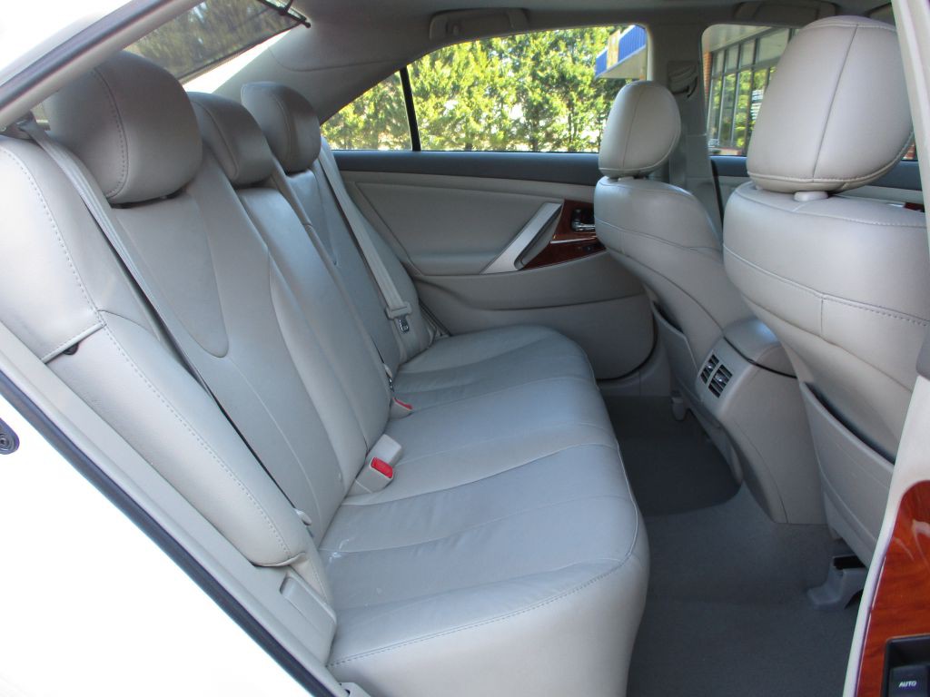 2011 Toyota Camry Image 54