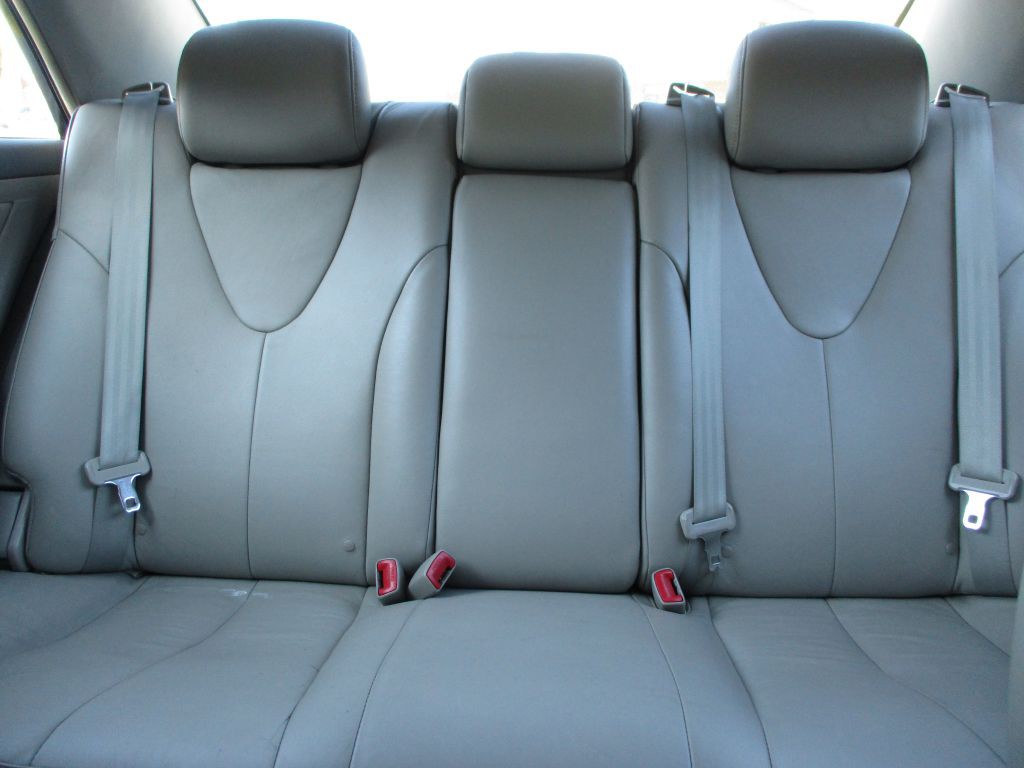 2011 Toyota Camry Image 56