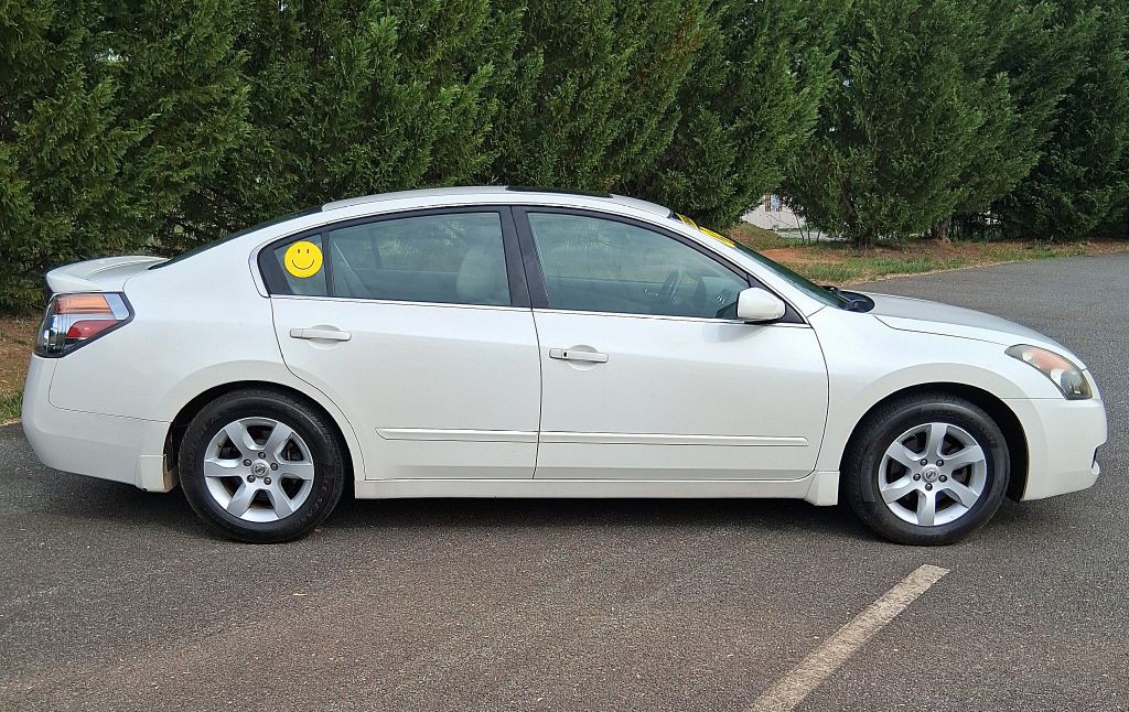 2009 Nissan Altima Image 7
