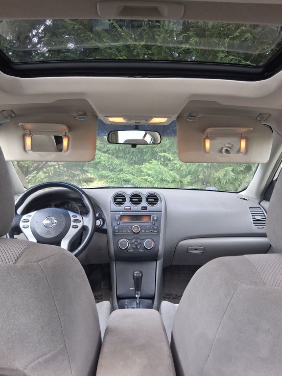 2009 Nissan Altima Image 21