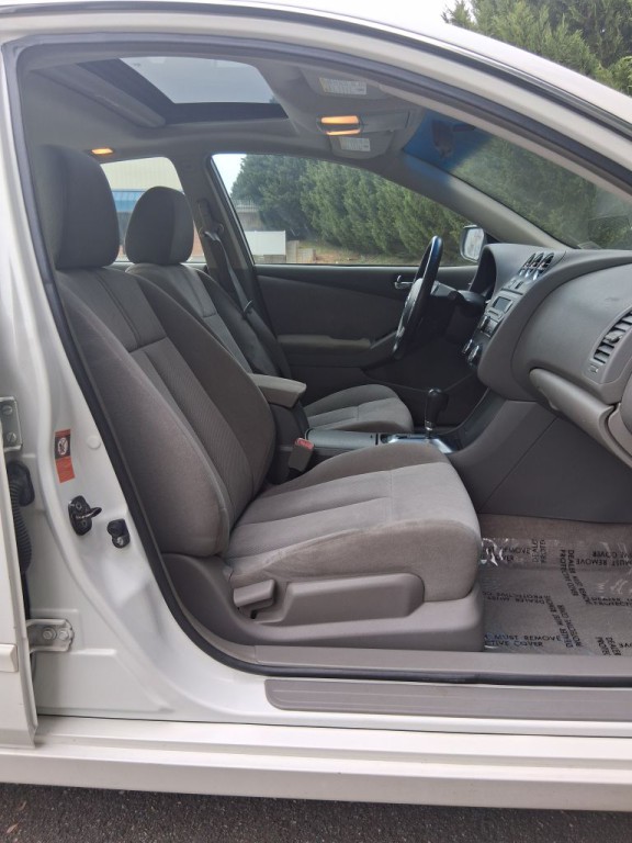 2009 Nissan Altima Image 39