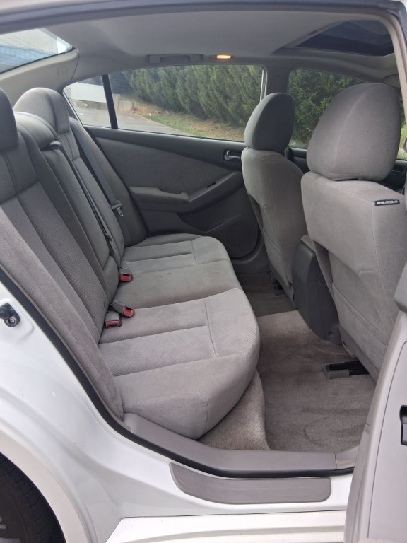 2009 Nissan Altima Image 46