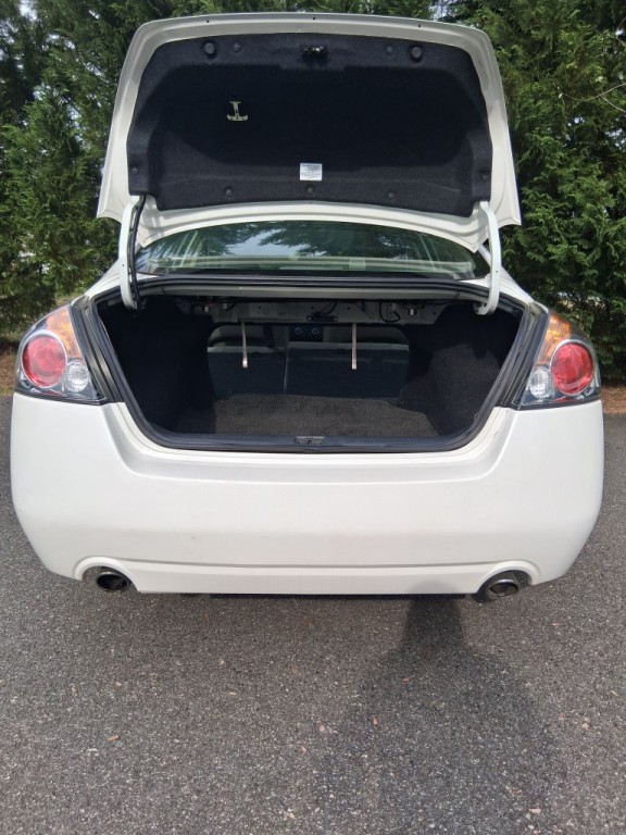 2009 Nissan Altima Image 52
