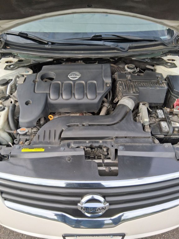 2009 Nissan Altima Image 12