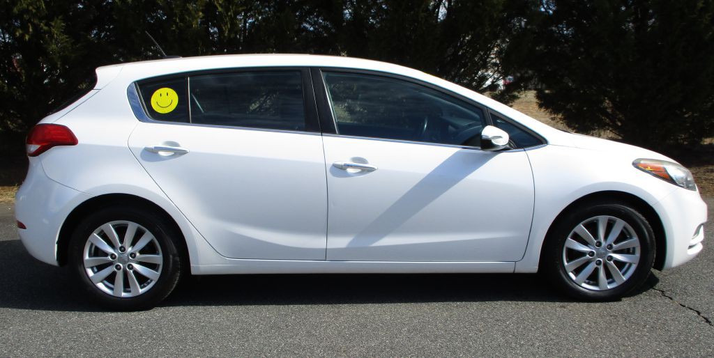 2014 Kia Forte Image 8
