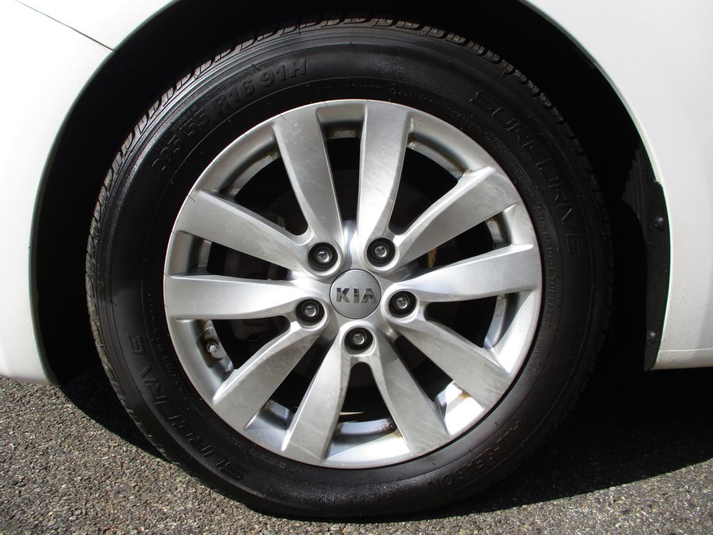 2014 Kia Forte Image 10