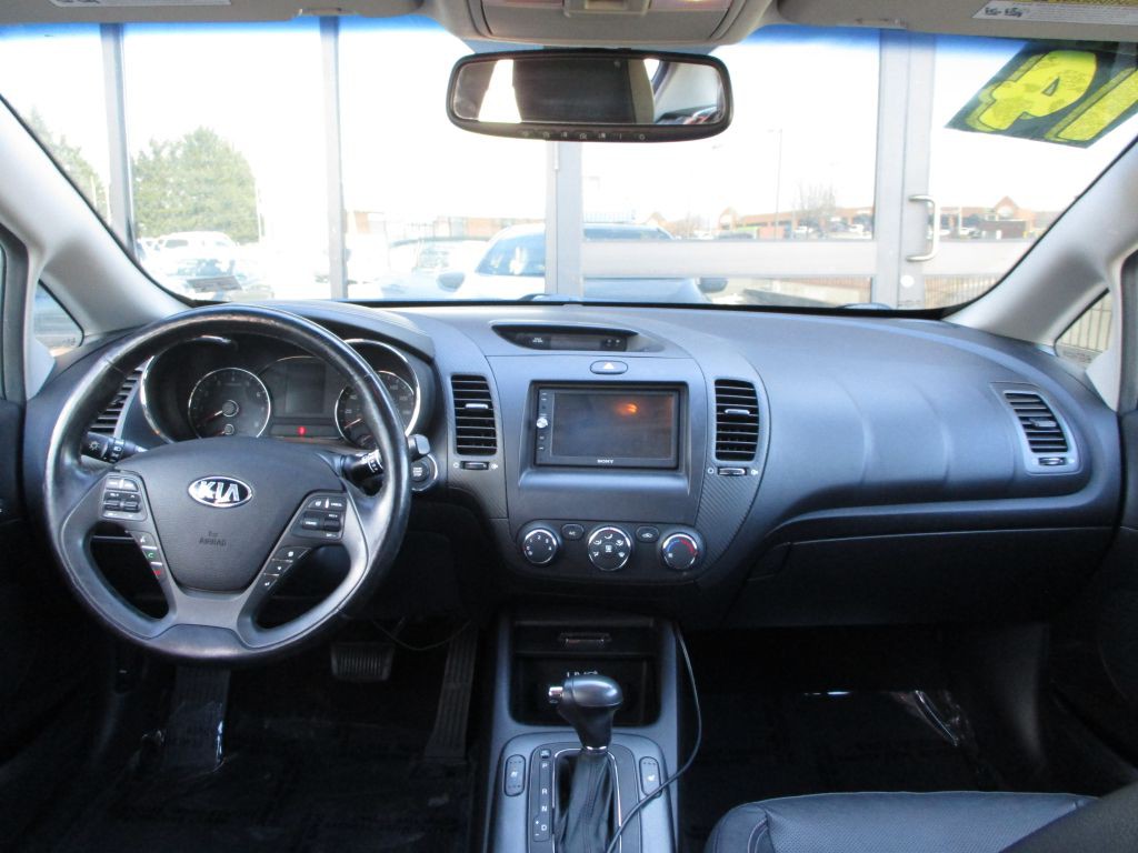 2014 Kia Forte Image 18