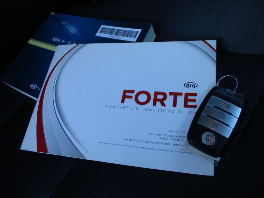 2014 Kia Forte Image 32