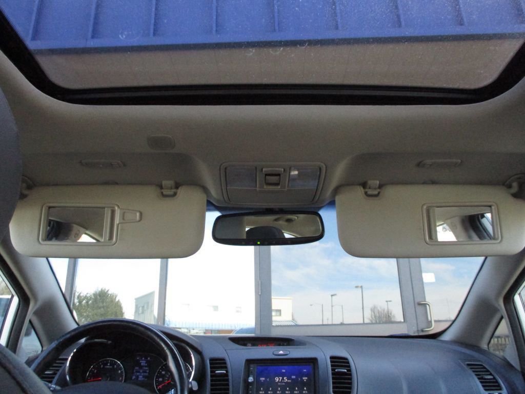 2014 Kia Forte Image 33