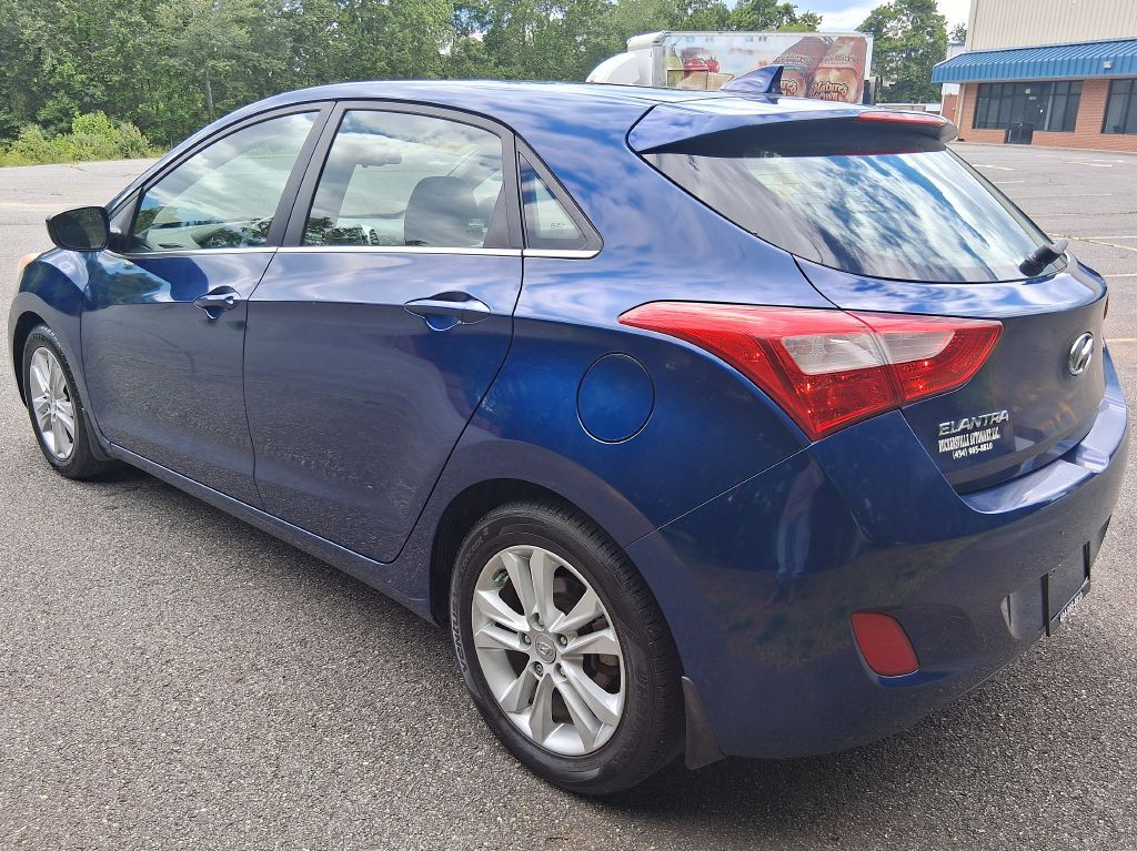 2013 Hyundai Elantra Image 5