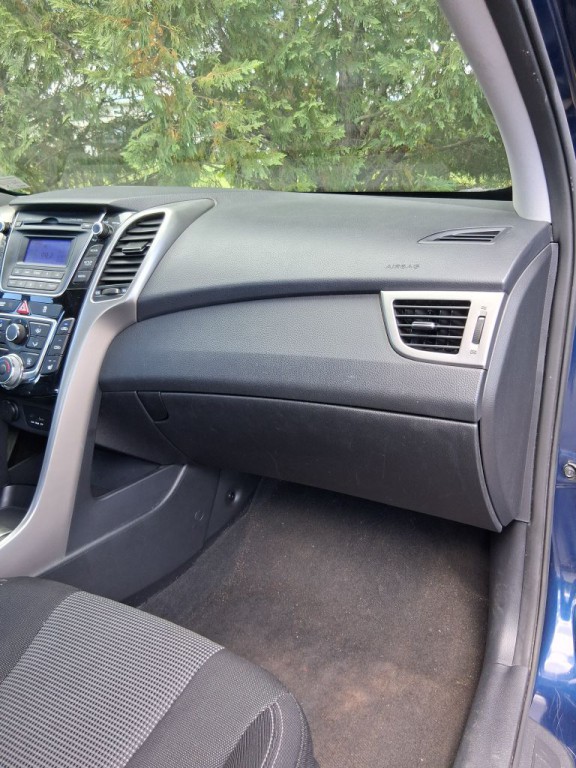 2013 Hyundai Elantra Image 49