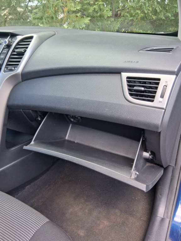 2013 Hyundai Elantra Image 50