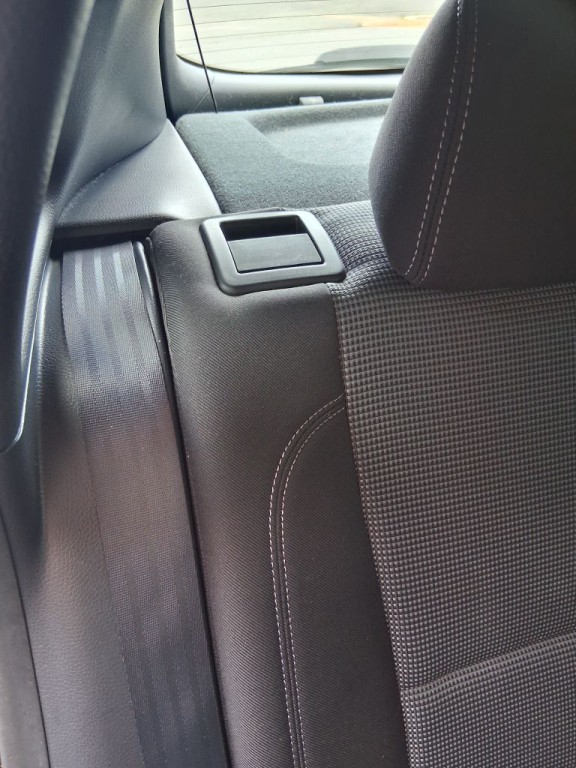 2013 Hyundai Elantra Image 60