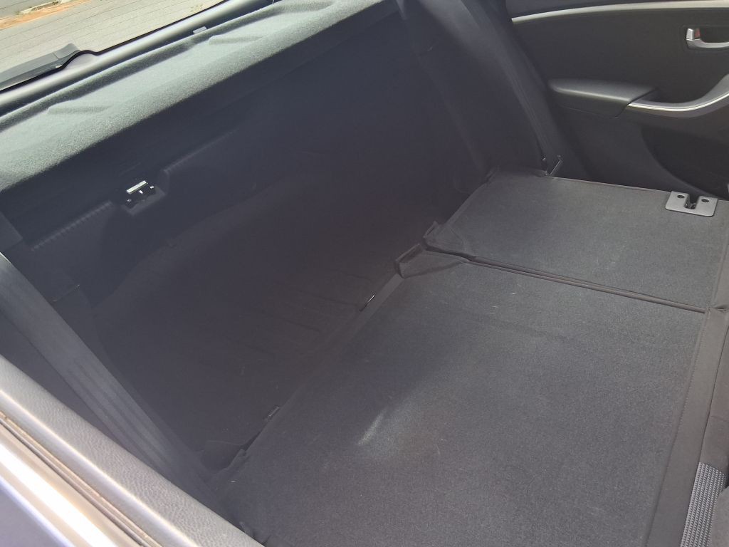 2013 Hyundai Elantra Image 65