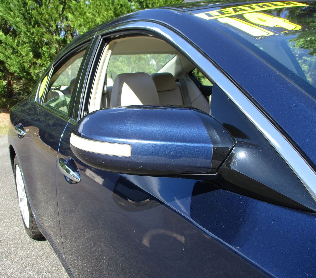 2014 Nissan Maxima Image 9