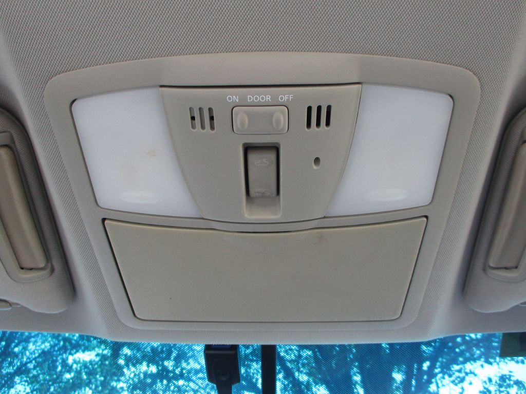 2014 Nissan Maxima Image 35