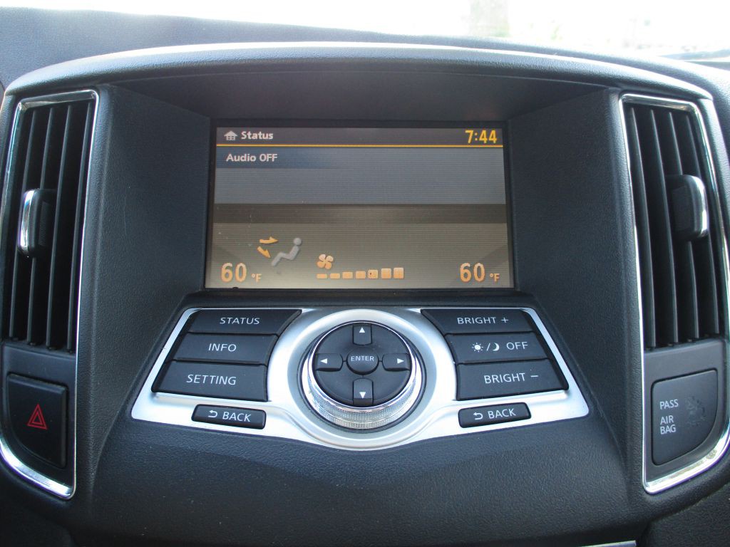 2014 Nissan Maxima Image 37