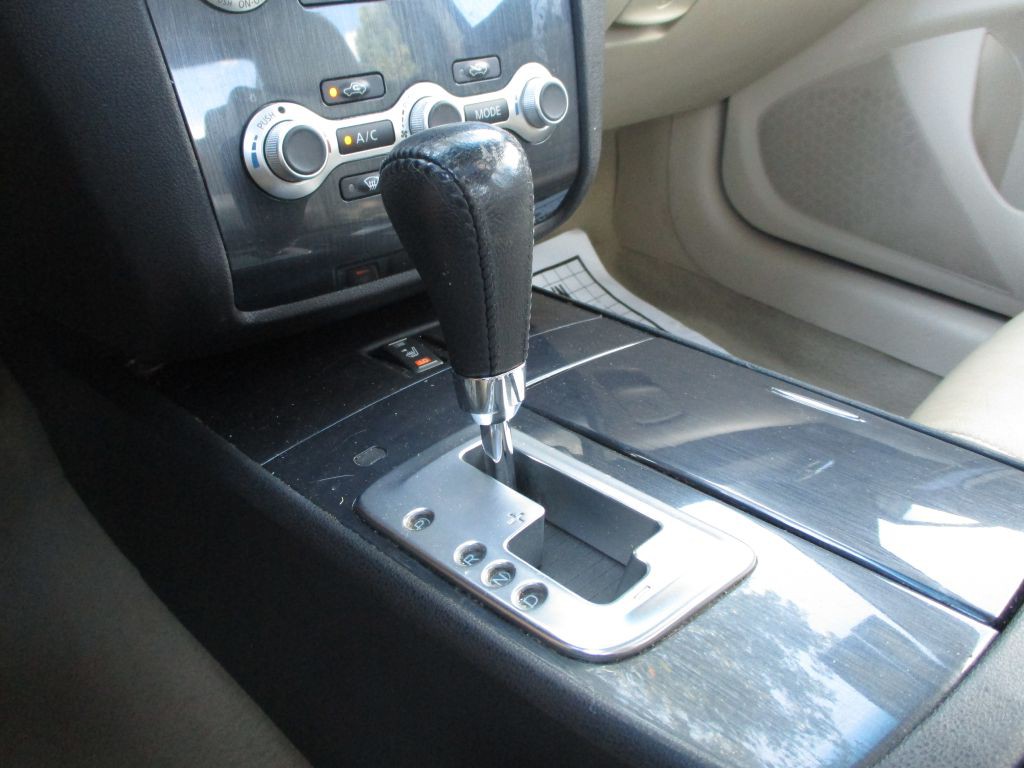 2014 Nissan Maxima Image 42