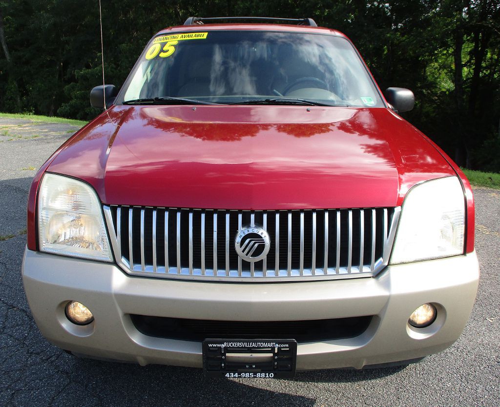 2005 Mercury Mountaineer Image 2