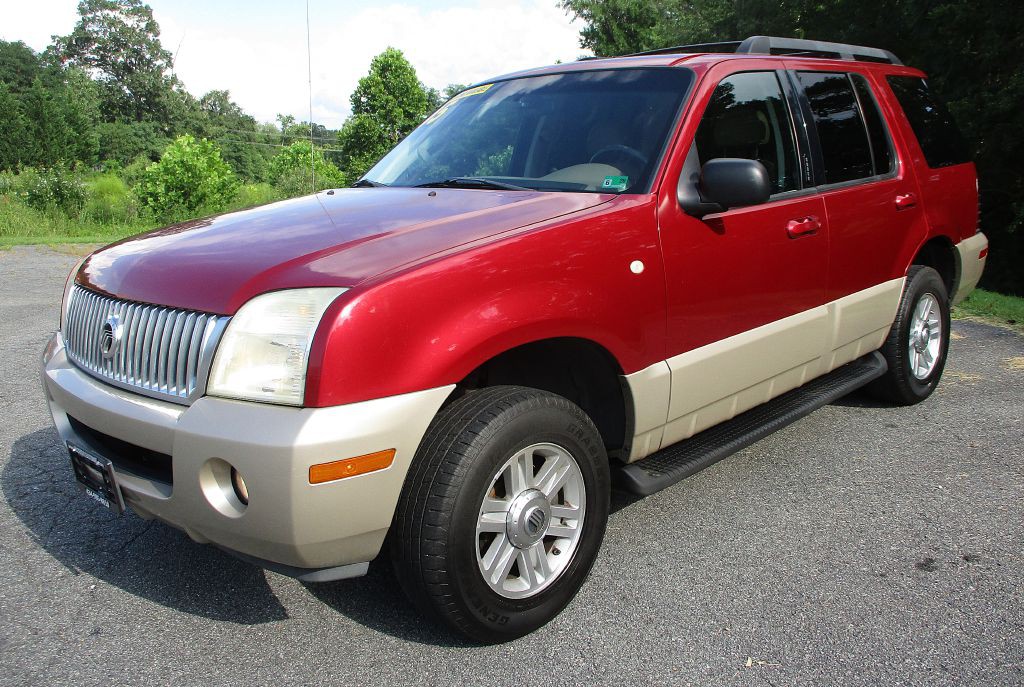2005 Mercury Mountaineer Image 3