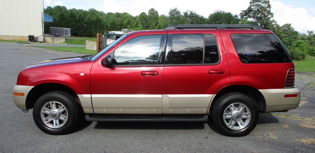 2005 Mercury Mountaineer Image 4