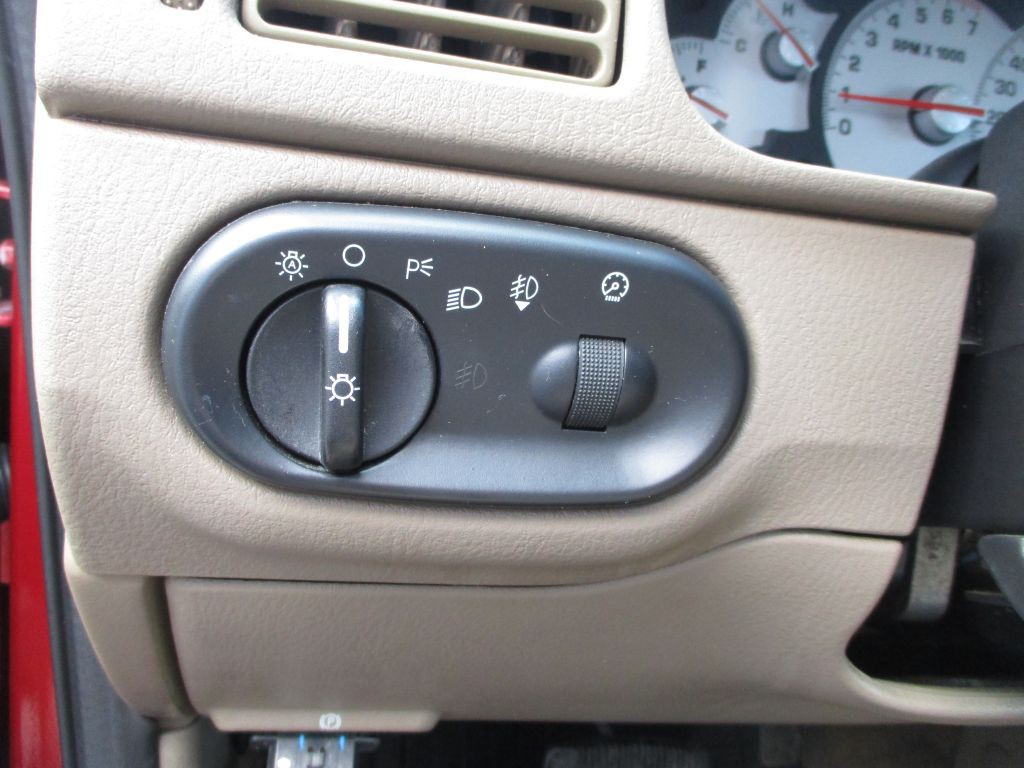 2005 Mercury Mountaineer Image 18