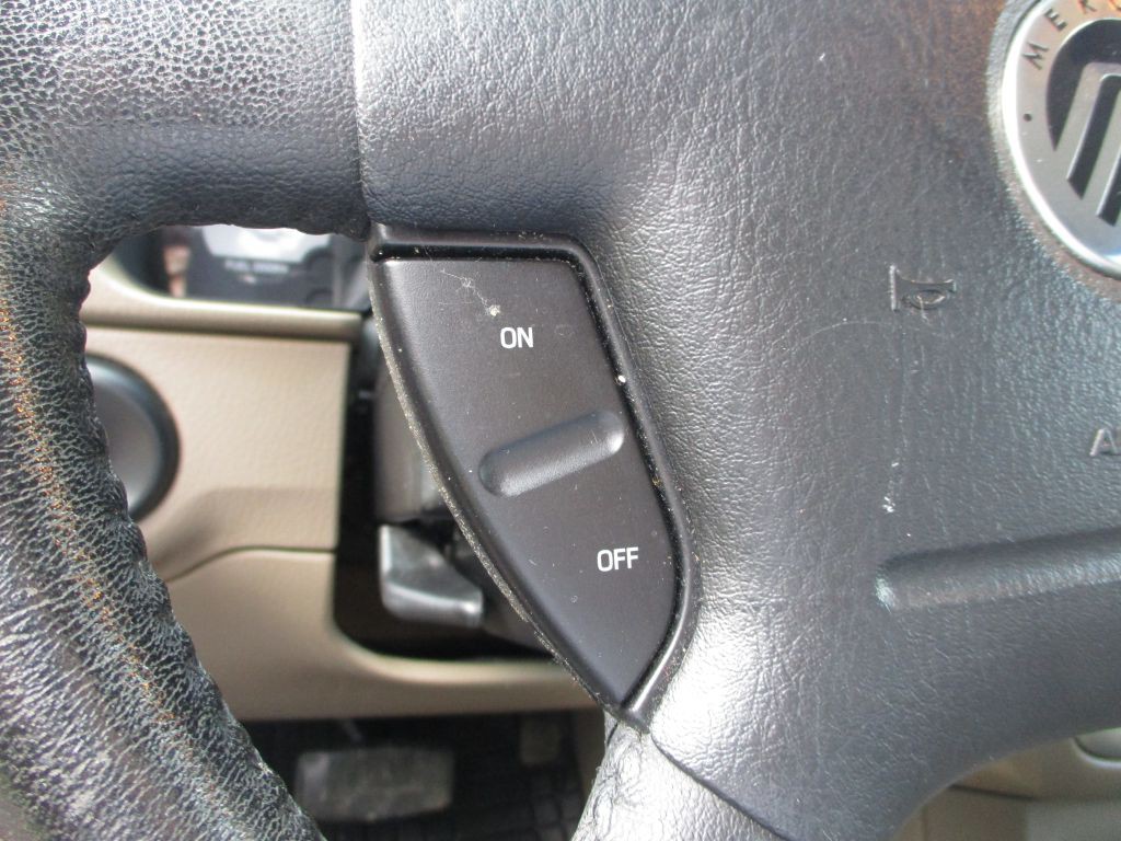 2005 Mercury Mountaineer Image 20