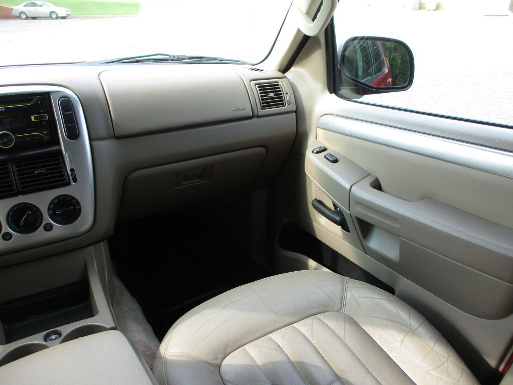 2005 Mercury Mountaineer Image 36