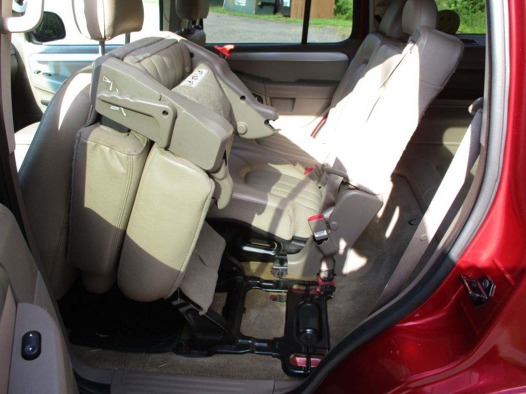 2005 Mercury Mountaineer Image 47
