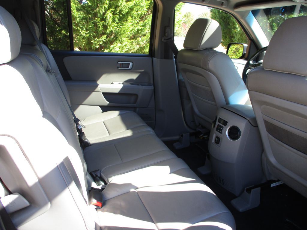 2011 Honda Pilot Image 28