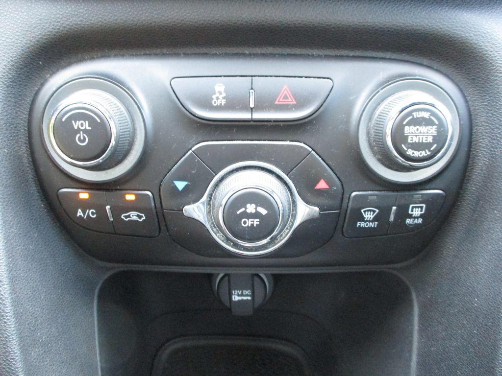 2014 Dodge Dart Image 36