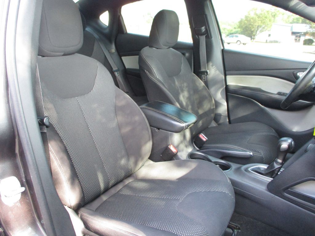2014 Dodge Dart Image 41