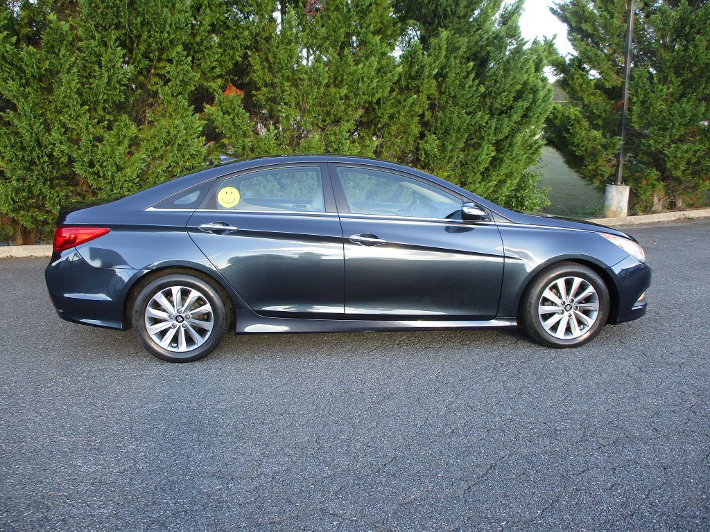 2014 Hyundai Sonata Image 8