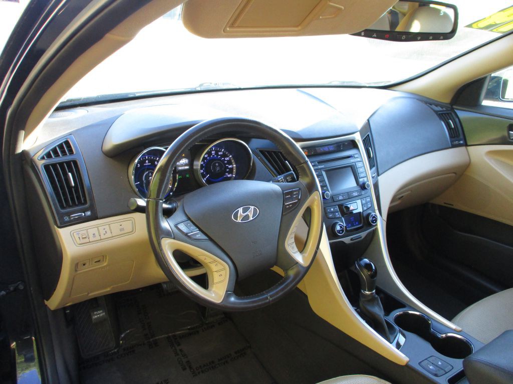 2014 Hyundai Sonata Image 20