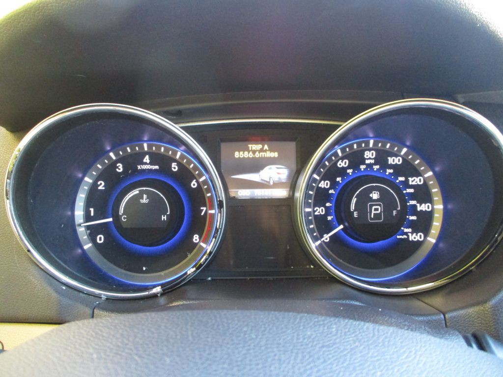 2014 Hyundai Sonata Image 26