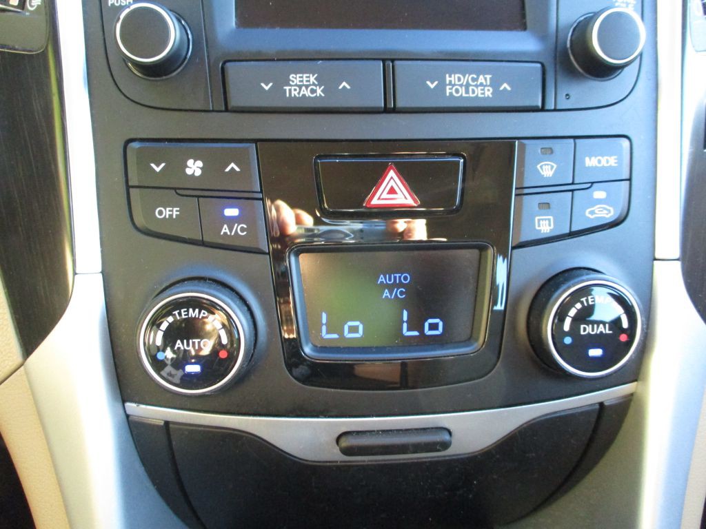 2014 Hyundai Sonata Image 30