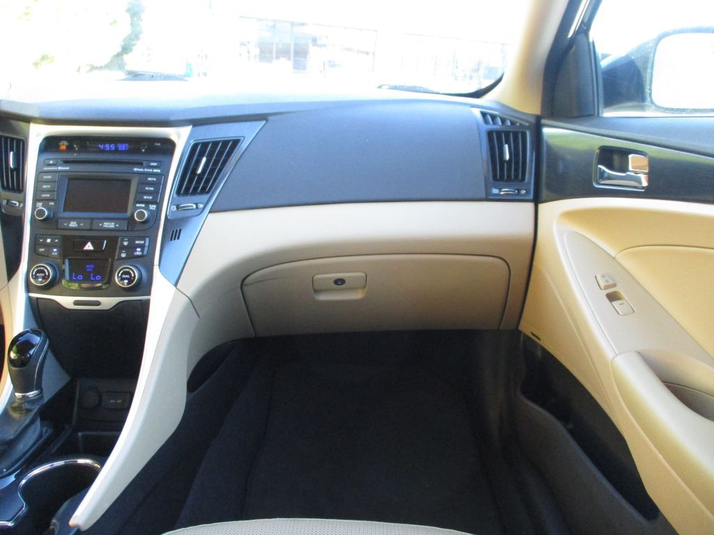 2014 Hyundai Sonata Image 39