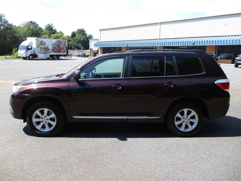 2013 Toyota Highlander Image 4