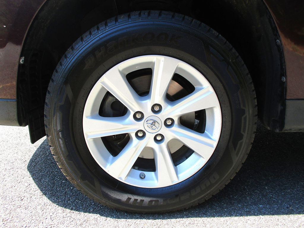 2013 Toyota Highlander Image 10