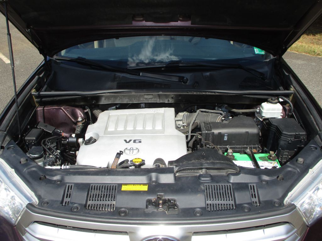 2013 Toyota Highlander Image 12