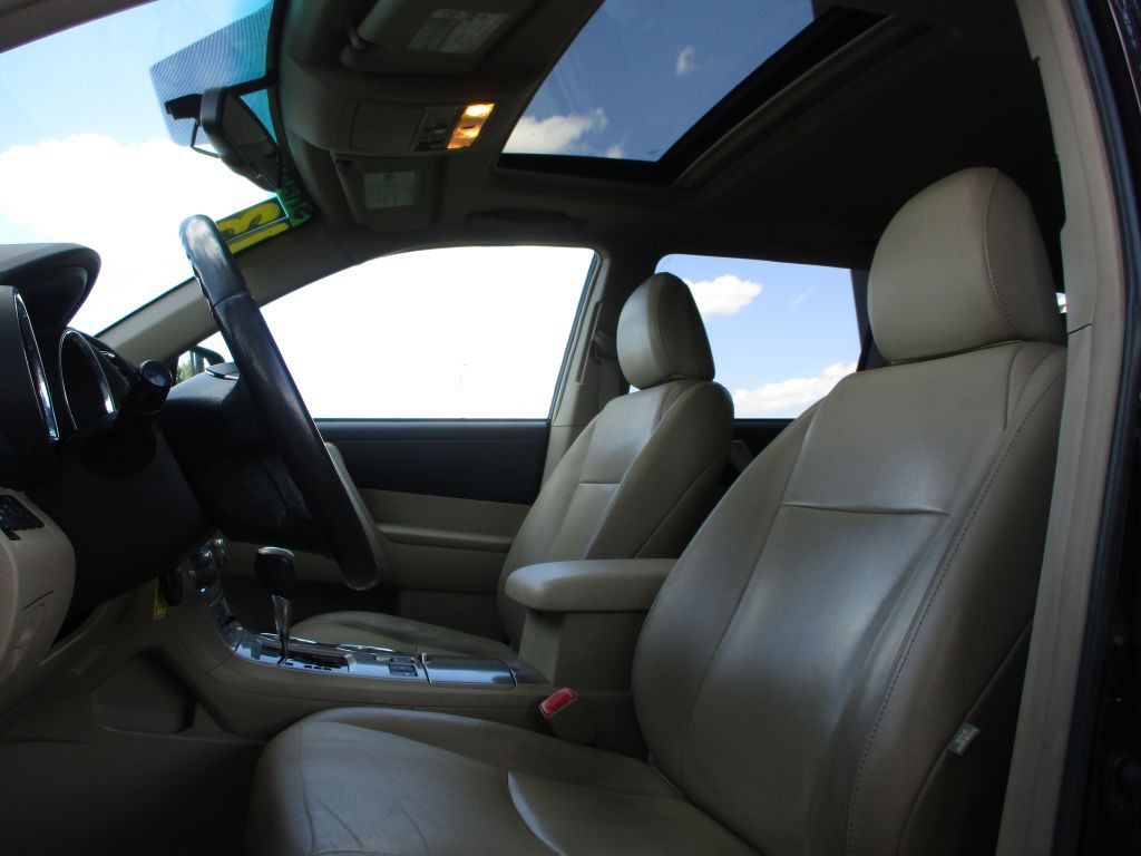 2013 Toyota Highlander Image 18