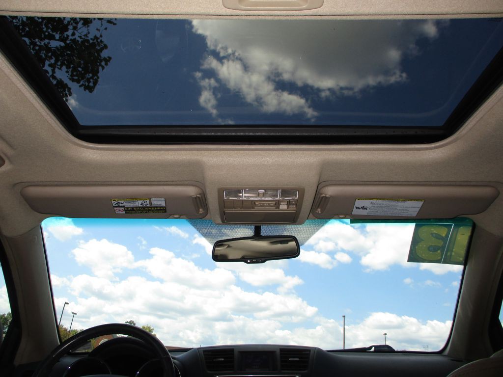 2013 Toyota Highlander Image 25