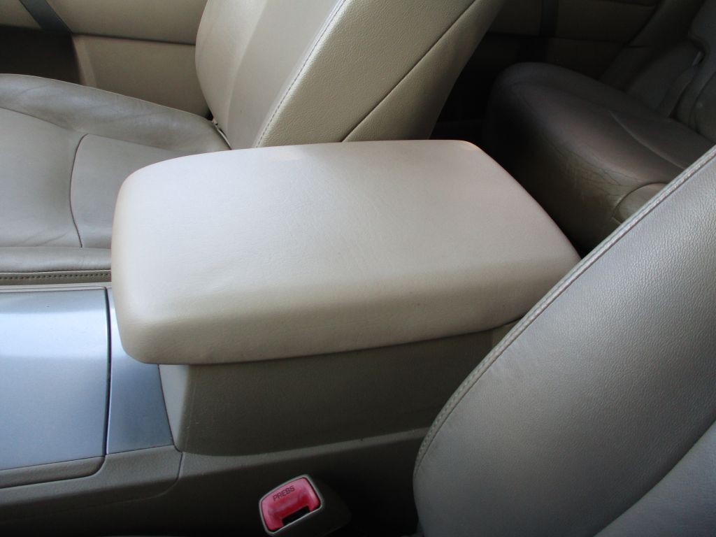 2013 Toyota Highlander Image 46