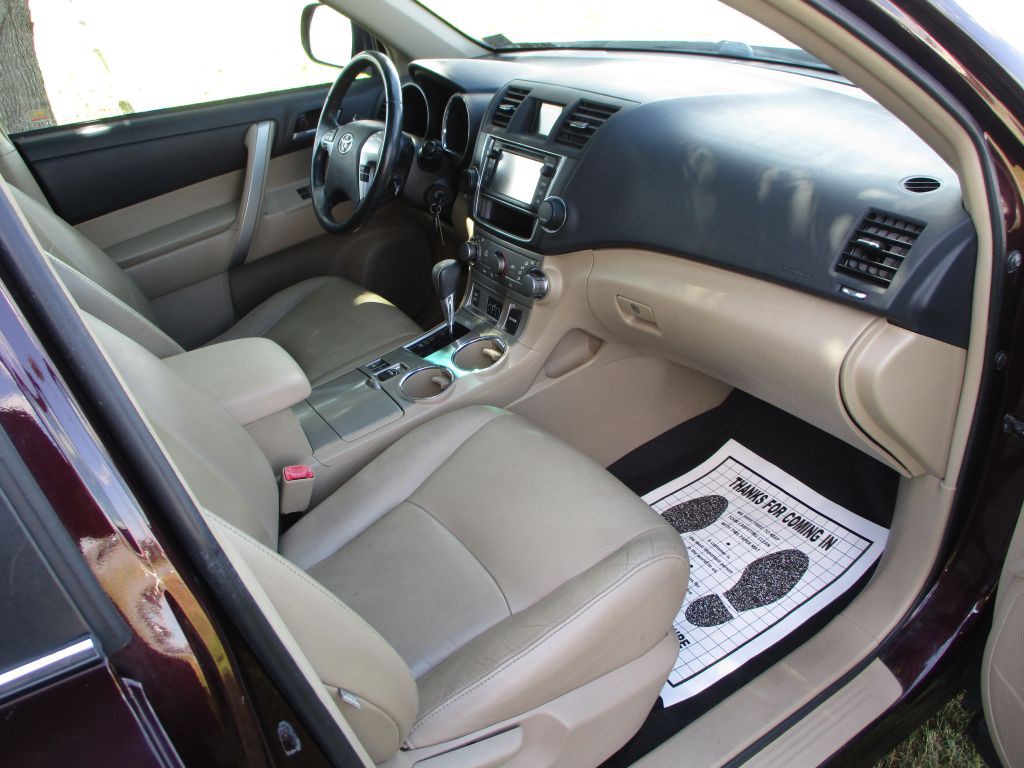 2013 Toyota Highlander Image 49