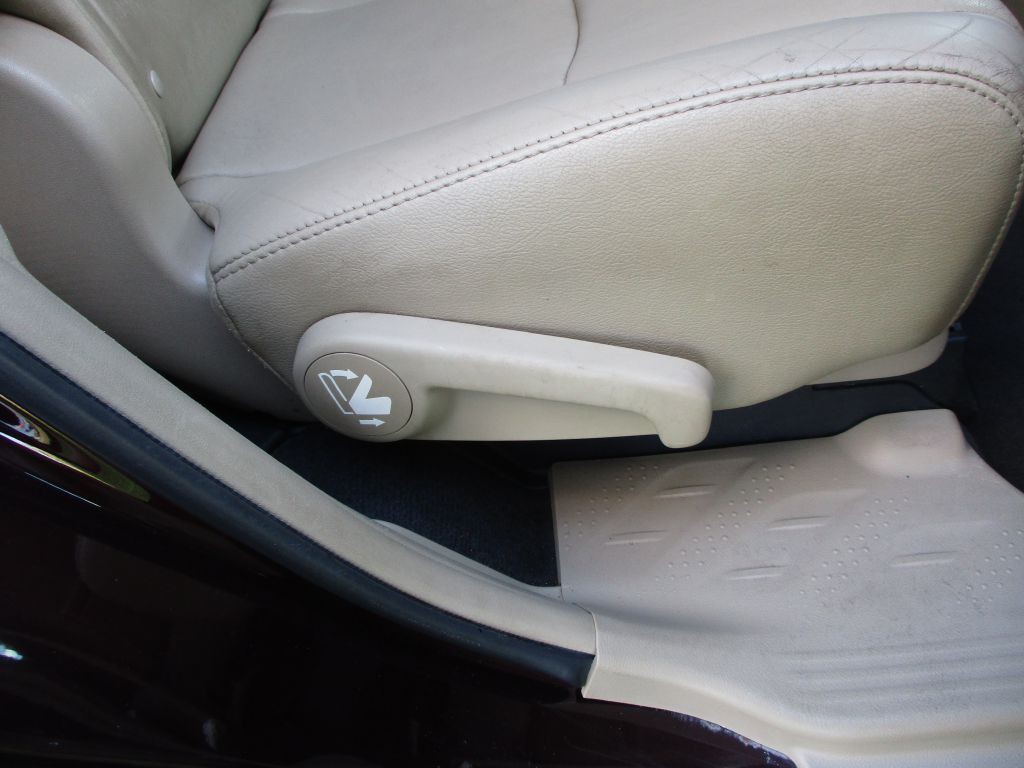 2013 Toyota Highlander Image 60