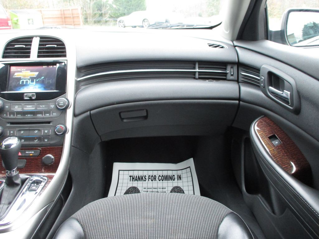 2013 Chevrolet Malibu Image 21