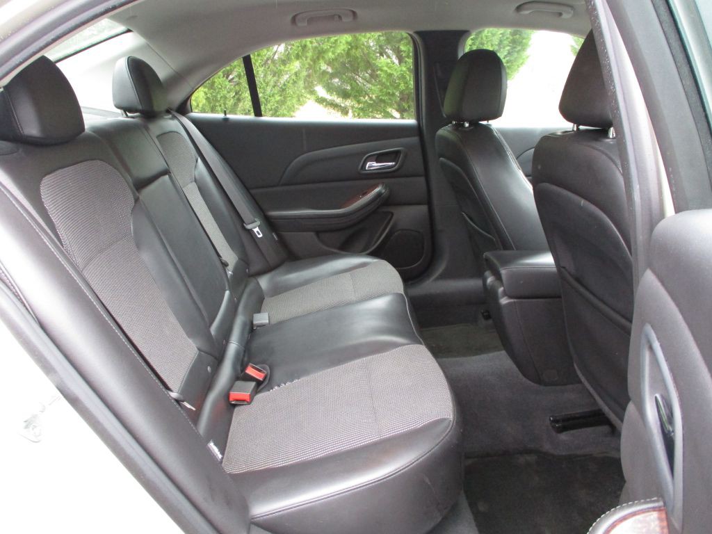 2013 Chevrolet Malibu Image 48