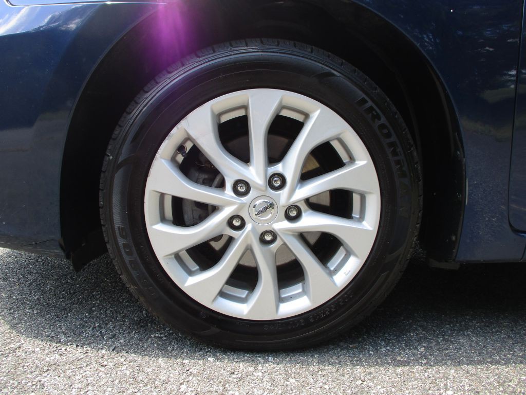 2019 Nissan Sentra Image 10